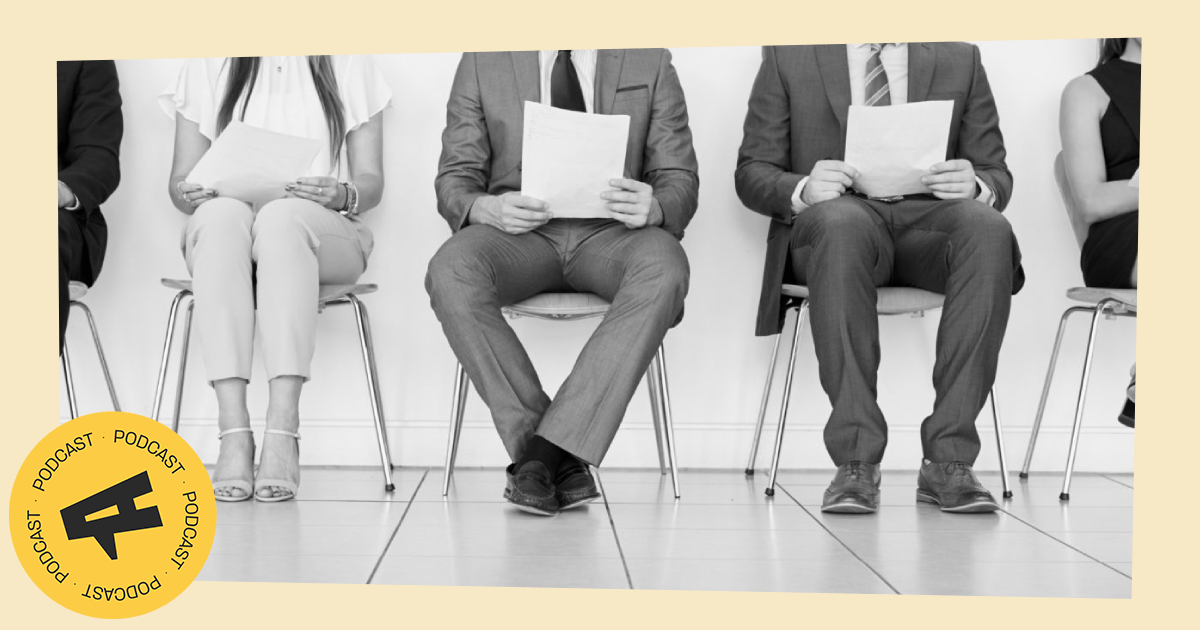 ljudi na konkursu za posao